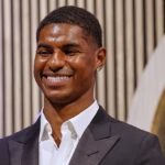 Marcus Rashford Marcus tem fãs incríveis em Barcelona que se comparam com a foto de Villa