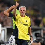 Jose Mourinho fecha na Premier League – com o jogador de ve -Barcelona chegou à Turquia em Medical Medical Medical Turkish