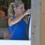 Elsa Pataky, SUV, não ataca a paixão por surfar durante as férias em Madri e crianças