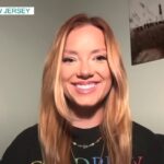 Fan de Colpplay Revela quanto dinheiro ele foi ganho de vírus viral do Cium