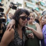 O endereço do endereço do frete do Muanis Juana em um local que executa a intimidade