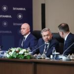 A Rússia e a Ucrânia concordam que novas trocas e 1.200 detenção de cada lado, com base em Moscou