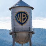 Warner Bros. para quatro 52 pessoas no grupo de grupo