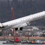 Helicópteros Bipes e Plano de Passageiros em Washington em um limite maior: Autoridade