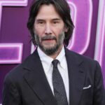 FORTOR KEANU Reeves se recupera assistindo ao ladrão. Eles os encontram no Chile e os entregam ao FBI