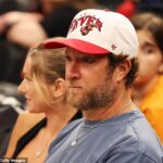 Dave Portnoy revela esportes de Barstool seguindo a estrela de Dina WNBA Sophie Cunningham