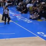 O jogo da WNBA é incomodado por sexo sexo com itens ecóticos despejados pelo tribunal por ambos o tempo em quatro dias