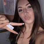 El estudiante de belleza, de 18 años, murió cuando la policía no pudo encontrar los dispositivos en su camino a casa, escuche la investigación