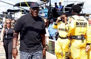 A feia batalha legal de Michael Jordan relacionada às reivindicações de Naskar de declarar documentos que fazem documentos falsos