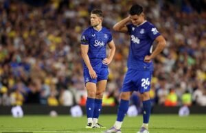 Everton Meltdown como David Moyes e James Tarkovsky ‘completamente errado’ e ‘Strange’ Penalty Decisions – mas Gary Nevile e Jamie Caragar pediram que essa fosse a chamada certa