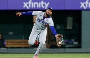 Os fãs de Dodgers se afastaram do Star Man quando insultaram a derrota das Montanhas Rochosas do Colorado devido a um erro horrível