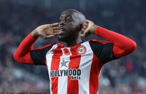 Alexander Wantway Brentford Striker faz uma oferta modificada para seu visto depois que Alexander retornou ao Bombay Post
