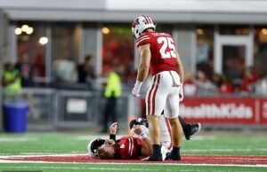 Billy Edwards em Wisconsin, Billy Edwards aprenderá seu destino após o joelho de seu destino