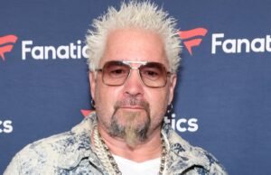 Guy Felel Child é legalmente casado e piadas para mais de fotos do casamento