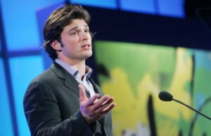 Tom Welling faz um comentário raro sobre não ser feliz em ‘Smileville’