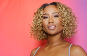 Post sobre a ex -Kiala Nicole ‘Joy’ de Travis Kelsi depois de anunciar o envolvimento com Taylor Swift