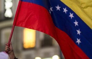 O advogado da Venezuela que dorme com o governo petro confirma sua chegada à Colômbia