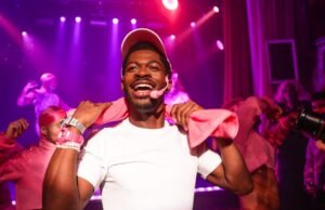 Lill Nas Xn prendeu Close-Nuud na rua de LA (relatórios)