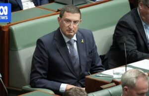 O representante judaico culpa o governo albaneses pela invasão do Irã em sinagogas e restaurantes australianos