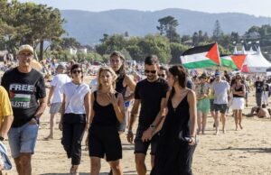 Em apoio à Palestina, o Yohananda Daze participa de Priya Amirika em Negen (Pontedera).