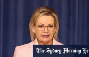 Lista do lado direito do protesto em março de março para a Austrália, a colisão da enquete