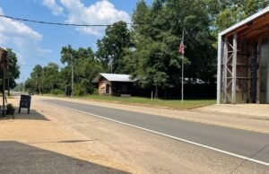 O primeiro prefeito negro de Newburn, Alabama venceu a eleição após uma batalha legal