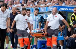 Louismi, um substituto do hospital por bater no rosto.