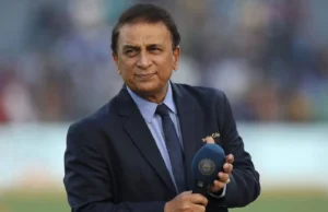 Sharad Pawar estátuas no Estádio Wankhede para revelar McA Sunil Gavaskar depois de Sachin Tendulkar.