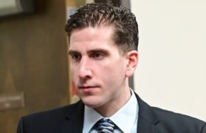 Depois de algumas semanas de assassinato, Brian Kohebberg foi cortado e ferido, dizem os colegas de classe