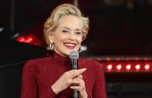Por que Sheron Stone está novamente vestindo ‘Lady Underwear’ depois de 25 anos