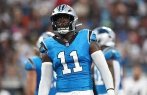 O treinador do Pantera se dirige a Nick Scortton