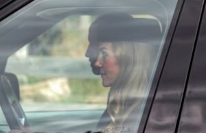 Kate Middleton Blondeer mostra o caso durante o passeio da família da Escócia