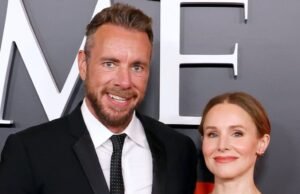 Os casais de crédito dizem fora dos produtos por dinheiro