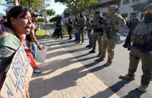 Feira de Job Ice no Texas atrai a bandeira no Tribunal Federal das Crianças Federais