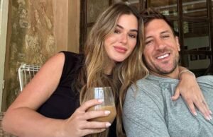 Gravidez JoJo Fletcher Pens de Jordan Doden