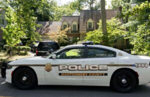 John Bolton criticou ataques do FBI durante o debate sobre as leis de votação do Texas