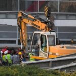 Pare de onze pessoas, incluindo ex -ministros, para colapso Novi Novi Novi (Sérvia)