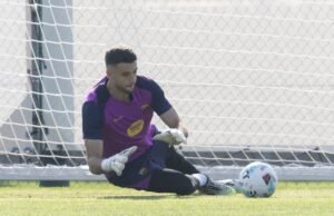 Oficiais: Jone Garcia, esculpida com uma superfície desconhecida