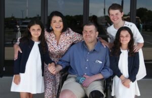 O presidente Trump homenageou o sargento aposentado do Exército. Michael Verdo, Afeganistão Heroes Nasty, que morreu às 40 horas