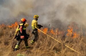 A gravidade do canal (pista) do incêndio 2 para o exército tirar cinco locais