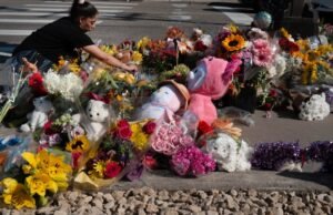 O tiroteio na Igreja Católica exige duas vidas, machucando outras pessoas durante a missa