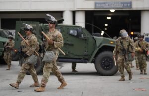 Adolescentes resgatados do Young Closet em espancamento brutal e karjacking