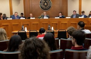 Audiência do Comitê do Senado do Texas sobre o mapa de redistribuição de Trump-Constituição após a aprovação da Câmara