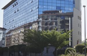 O público de Navarra ordenou uma prisão detalhada para Octojanian, que foi preso pela morte de sua esposa em Zizur.