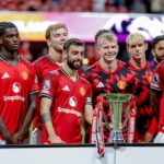 Manchester United Fechar os Estados Unidos e 2-2 puxando contra o Everton