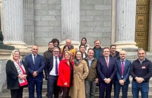 Após a alegação do plano de lobos, o PP alegou que o “pior inimigo dos agricultores da cantina”.