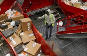 Uma empresa de correio para as taxas de Trump bloqueia temporariamente os pacotes para os Estados Unidos: “Não podemos correr o risco até que não haja clareza”