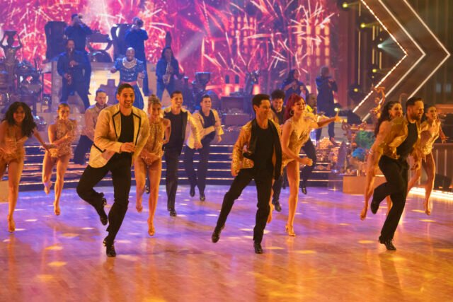 alan-bersten-sasha-farber-rylee-arnold-pasha-pashkov.jpg