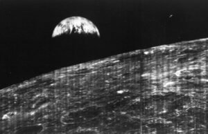 Dê uma olhada na versão original de “Earthrise”, tirada há 59 anos nesta semana – foto da semana espacial