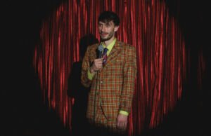 A estrela de ‘rena do bebê’ New HBO não parece ser completamente reconhecível: ‘Doodla Buff’